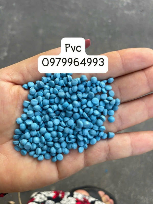 Sản xuất hạt nhựa PVC xanh biển dạng viên